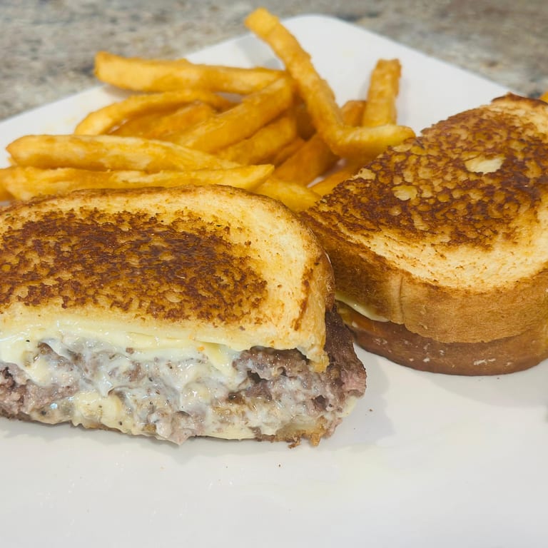Delicious Patty Melt Experience
